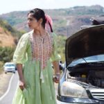 Yukti Kapoor Instagram - Kirti Shukla reporting from the sets of KEH DOON TUMHEIN #kdt ♥️ Monday to Sunday at 11 pm on @starplus #workingstills #setlife #actorslife 📸 @psycameraman MUA @radhe_kashyap_123