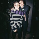 Yungblud Instagram - h🖤a✟p💕p𖤐i☠️e🖤 r … express yourself with yer friends, they’ll save yer life 🖤