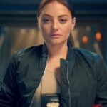 Yuri Vargas Instagram - Cuando Tracy quiere algo…lo consigue 💪 ¿Crees que logre su objetivo? Conócela en el estreno de #ElSenorDeLosCielos ESTE MARTES a las 9pm/8c por Telemundo ¡en un capítulo especial de dos horas! @elsenordeloscielos @telemundo 🎬🎬🖤