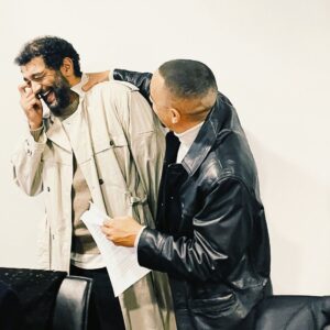 Mister V Instagram - LA POLICE 3 est sorti il y a deux jours et putain qu’est-ce que c’est bon de vous retrouver. On s’est tué de rire à l’écrire et encore + à la jouer. 

Merci à tous ❤️ 
📸 @samuel_nogues 

Le lien de la vidéo est dans ma bio.