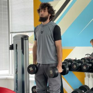 Zabit Magomedsharipov Instagram - ОФПшное утро с @bukaboxing