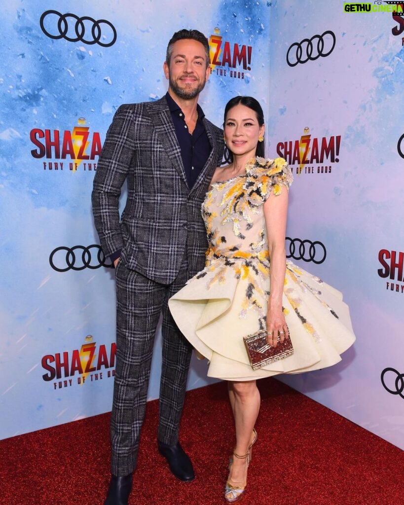 Zachary Levi Instagram - Toronto Fashunnn. 💃🏻⚡️ Styled by: @warrenalfiebaker Suit: @brooksbrothers Shoes: @louboutinworld Watch: @montblanc Grooming by: @mnmachado @shazammovie