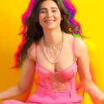 Zara Khan Instagram - A dragonfruit a day keeps the 👩‍⚕️ away!!! . . . Outfit by @pinkporcupines @amigos.rizwan Jewellery by @kushalsfashionjewellery Styled by @hitendrakapopara Fashion team @sarinabudathoki @shiks_gupta25 @tanyakalraaa Shot by @navneet_photography Hair by @ashisbogi Makeup by @safasheikhbeauty Zahrah’s team @candidly_ish