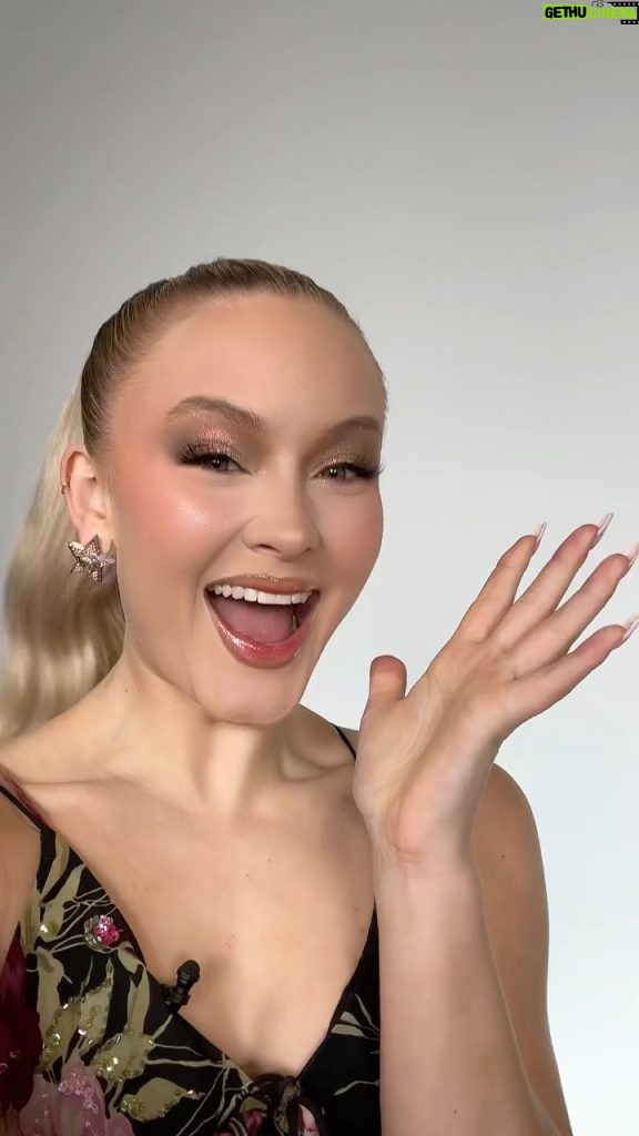 Zara Larsson Instagram - turning @zaralarsson into my TWIN?! 😱💕 watch the full video on my channel now! 🍿