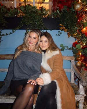 Zara McDermott Instagram - what a birthday. ❤️