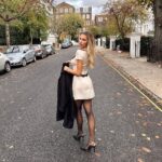 Zara McDermott Instagram – autumnal London 🍁🍂🌿 London, United Kingdom