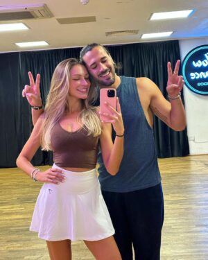 Zara McDermott Instagram - SAY HELLO TO YOUR NEW FAVOURITE DUO… #GRAZIARA 💃🏼✨❤️ !!!!! it’s been one of the best experiences of my life already meeting you @grazianodiprima … I can already tell that you and I are going to be the absolute best of friends!!! this is just the beginning!!! 😭❤️ I’m so blessed and lucky to be paired with you for this experience, I couldn’t ask for anyone better to have by my side💃🏼🥰🥹 (swipe to see team #graziara 😉)