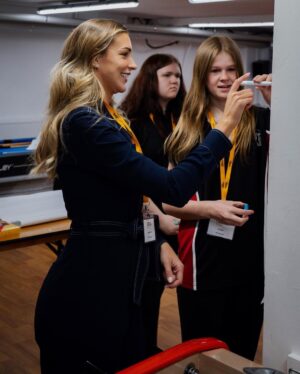 Zara McDermott Instagram - Today, The Princess of Wales & I visited the Dame Kelly Holmes Trust as part of the Shaping Us campaign and Mental Health Awareness Week. Hearing about the difficulties that young people are facing at schools are issues I’ve heard time and time again, especially from filming my documentaries over the last few years. I’m walking away from today feeling so incredibly inspired by Dame Kelly and all of the incredible work that herself and her team are doing to support young people who are struggling mentally at school, who are going through experiences that are tainting their teenage lives and need people behind them to keep pushing through. Experiences in our early years (ages 0-5) has a monumental, if not, complete impact on the adults we go onto become; and often our adolescence is a time when mental health issues that began through our childhood experiences can begin to show; and thus follow us into adulthood. It’s NEVER too late to make a change… and this programme supports that by mentoring students in group settings as well as assigning them athlete mentors to motivate & inspire them. Incredible work… I wish something like this existed when I was younger. 🤍🙌🏼congratulations to you Kelly for making such a huge difference and for putting your heart into creating something so wonderful. You have inspired me beyond words!🤍 #mentalhealthawarenessweek