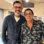 Zeca Pagodinho Instagram - O @chicoregueira esteve no ensaio do novo show do Zeca Pagodinho, que vai celebrar os 40 anos de carreira do artista! Mora no RJ e quer conferir os preparativos dessa grande festa que vai acontecer no próximo dia 4, no estádio do Engenhão? Então liga lá ao RJ 2, na @tvglobo! E para quem não está no Rio, depois dá para conferir no Globoplay! 😉 #ZecaPagodinho #ZecaPagodinho40anos 📸 @dripenna