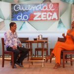 Zeca Pagodinho Instagram - ZECA PAGODINHO 🎵🍻 O palco do #Fantástico se transformou no Quintal do Zeca para comemorar os 40 anos de carreira do @zecapagodinho! O cidadão mais ilustre de Xerém conversou com @majucoutinhoreal em uma roda de amigos para lembrar grandes momentos da carreira e falar sobre o seu legado. É domingo! Muita música e conversa boa depois do @domingao 📸 @lethiciaamancio