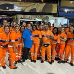 Zeca Pagodinho Instagram - Encontros na avenida! Agora bora começar o ano e esperar o Carnaval de 2025! 🎉😉🙌🏾 Marquês De Sapucaí