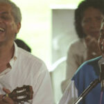 Zeca Pagodinho Instagram - Um dos maiores sambistas do Brasil completa mais um aniversário!! 🥁✨⠀ É dia de @paulinhodaviola, que é mais que um amigo, é uma verdadeira referência na vida e na carreira do Zeca Pagodinho - e para toda a família do samba!!⠀ ⠀ Viva Paulinho!! Muita saúde para continuar encantando Madureira e todo o Brasil! 💙🤍⠀ ⠀ #PaulinhoDaViola
