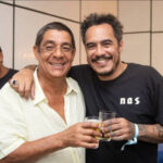 Zeca Pagodinho Instagram - Hoje é dia do @marcelod2, amigo querido do Zeca Pagodinho! Que esse novo ano venha com muita música, alegria e saúde! 😊⠀ ⠀ Valeu grandão, D2!!! 👊🏽⠀ ⠀ ⠀