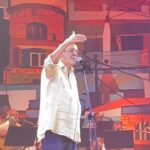 Zeca Pagodinho Instagram - #ZECA40 • Pra encerrar o show com chave de ouro não podia faltar “Deixa a Vida Me Levar” 😍
