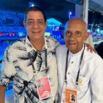 Zeca Pagodinho Instagram - Encontros na avenida! Agora bora começar o ano e esperar o Carnaval de 2025! 🎉😉🙌🏾 Marquês De Sapucaí