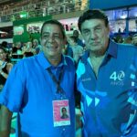 Zeca Pagodinho Instagram - Encontros na avenida! Agora bora começar o ano e esperar o Carnaval de 2025! 🎉😉🙌🏾 Marquês De Sapucaí