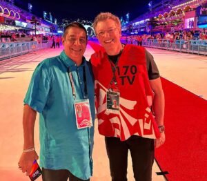 Zeca Pagodinho Instagram - Encontros na avenida! Agora bora começar o ano e esperar o Carnaval de 2025! 🎉😉🙌🏾