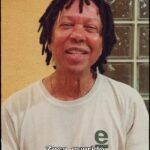 Zeca Pagodinho Instagram - O Dia Internacional do Zeca Pagodinho começou em grande estilo!!! 😅🥰 Vejam só quem veio mandar os parabéns pelos 65 anos de vida e 40 de carreira do artista: @djavanoficial, @gilbertogil e @teresacristinaoficial!!! 💙✨️ E daqui a pouco teremos a nossa grande festa, lá no Engenhão! Quem não estiver por lá, pode acompanhar aqui nas redes sociais, no @multishow e no @globoplay! Até mais tarde! #ZecaPagodinho #ZecaPagodinho40Anos #Zeca40 #ParabensZeca