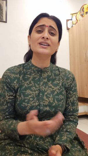 Zeel Joshi Instagram - Janm Divas Ni Khub Khub Shubh Kamna Maa Meldi 🙏 Maru Mavtar 
.
.
.
.
.
@zeel_joshii #zeeljoshi #singer #meldimaa #mameldi