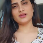 Zeel Joshi Instagram - 😉✌️😇 #girlsattitude @zeel_joshii #zeeljoshi