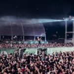 Zezé di Camargo Instagram - Gratidão, @churrascoemodaofestival Osório/RS! Que energia incrível, sentir todo esse público cantando minhas músicas faz meu coração vibrar de amor. Agradeço por sempre me receberem com tanto carinho! Amo estar com vocês, sempre. 🙏🎶❤️ 🤠 #ZezeDiCamargo #Rustico #FestivalChurrascoeModao