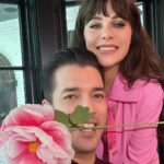 Zooey Deschanel Instagram - Weekends are better with you 🥰🌸