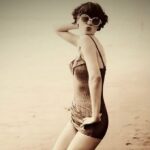 Zooey Deschanel Instagram - Vintage Beach vibes