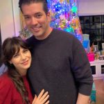Zooey Deschanel Instagram - We did it…we Christmased 😻🎄