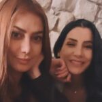 Zuhur Alaa Instagram - جمانه الصديقه الي كشفت بيها اشياء ماجنت اعرفها صدك السفر يكشف حقيقة الانسان وحقيقتها تخبل شكد احبها واحترمها لان انسانه حقيقيه احبج ياصديقتي @jumana.karim.official