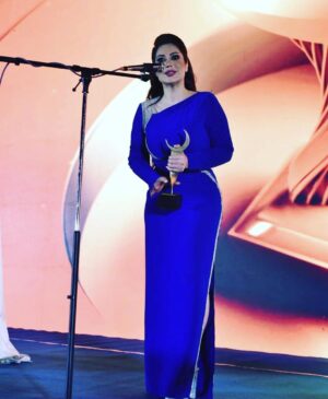 Zuhur Alaa Instagram - شكرا لكل المهنئيين شكرا للاصدقاء الي شاركوني فرحتي شكرا للكادر هذا النجاح والتألق فرحتي وسعادتي بيكم متنوصف الف مبررروك هذا النجاح #الهلال_الذهبي 
شكرا للصديق حيدر النعيمي على هذا المهرجان والتنظيم الرائع @haideralnuaimi 

فستاني تصميم صديقي الراقي سيف العبيدي شكرا الك @saif.alobaidi83 

شكرا صالون رزان @razan_salon