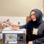 Zulin Aziz Instagram - Thank you so much Panasonice Cubie Oven sebab mudahkan kerja Zulin dalam memastikan masakan Zulin kekal sihat tanpa minyak dan bebas kotoran. Yang mana dah lama ikuti Zulin mesti tahu bertapa pentingnya diet sihat dan pemakanan untuk kekal sihat. Thanks to Cubie Oven, Zulin boleh buat banyak lagi masakan sihat! #CubieOven #SC280 #PanasonicCubieOven #PanasonicMalaysia #PanasonicCooking #PanasonicCookingMalaysia #HealthyEveryday