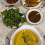 Zulin Aziz Instagram - Baru siap masak 👩🏻‍🍳 Masak lemak daging Ikan kerisi goreng Sambal petai ikan bilis Ulam Sambal belacan thai Hujan lebat.. makan nasi panas2 …fuhhh! #puanzulinkedapur