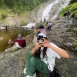 Zulin Aziz Instagram - Ada org nak mandi Air Terjun pulak dah. Aku tetap dengan kopok lekor aku 😋