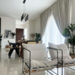 Zulin Aziz Instagram - Bila bosan kita main Tukar2 deco . Sini kesana,sana kesini. Tak ok tukar balik. Tp mcm nak tukar sofa lah @farhannorzaini 👉🏼👈🏼