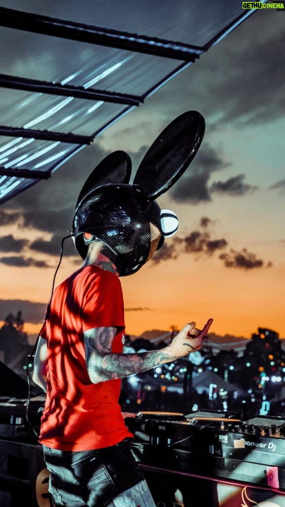 deadmau5 Instagram - fun times at @edc_orlando :P next stop Boston for a 4 night takeover! grab remaining tix from deadmau5.com/shows! video creds @leahsems