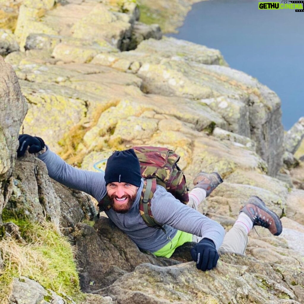 Aaron Chalmers Instagram - This was cracking day up hellvellyn with the boys finished with a none alcoholic beer at the top and bottom!! It’s always good getting out and about and we done some trek ⛰!! Onto the next 1 after lockdown @terryfukinchalmers @b1gsmith @raymo1664