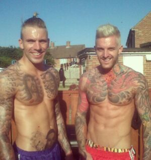 Aaron Chalmers Instagram - Happy 30th birthday to my little bro tez!!! Here’s a couple pics from over the years!! Ill keep the embarrassing 1s to myself 😂 @terryfukinchalmers 💙🍺🥃🍻🍷🥂🍾 hope your doing it properly in Thailand