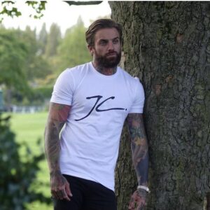 Aaron Chalmers Instagram - @jamesoncarterofficial T-shirts are The best fitted tshirts out there by far 👌use code: aaron10 to grab yourself a little 10% discount #Jamesoncarter #JC