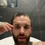 Aaron Chalmers Instagram – Today is exactly 6 months without a drop of alcohol and I honestly can say it’s been 1 of the easiest things iv done!! I haven’t missed it and I’m literally fitter and healthier then Iv ever been!! 

I’m at a new gym training towards a new career and that was literally the game changer…. it’s true you do become who you surround yourself with and I couldn’t be happier, roll on the next 6 months I’m gna be a father again and I’m going to be doing summit I love for the next few years and I’m giving it my all day in and day out in training 🥊

Don’t ever listen or let people tell you that you can’t do something, normally people say that it’s because they want to do it or they don’t want you to do better than them 🤟🏽