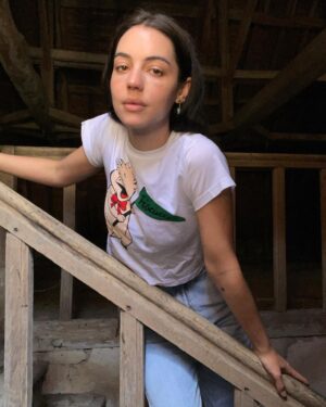 Adelaide Kane Instagram - Chilling in an attic in France 🤓