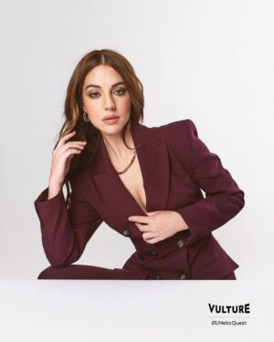 Adelaide Kane Instagram - Thank you for having us @vulture @vulturefestival ♥️ #greysanatomy