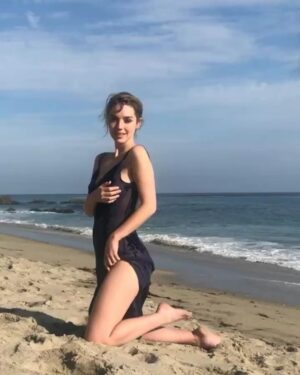 Adelaide Kane Instagram - Happy Birthday to MEEEE 😹