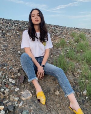 Adelaide Kane Instagram - On the road again 🌻