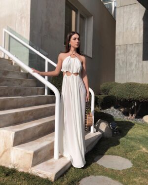 Adelaide Kane Instagram - Not over this look ♥️ @cultgaia @jasminlarian