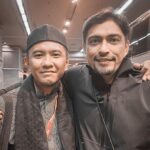 Adi Putra Instagram - Syukur alhamdulillah atas kemanisan yang diperoleh bersama isteri apabila dijemput sahabatku Dato Haji @adpadiputra untuk mengerjakan umrah di bawah kelolaan pasukannya iaitu @hadidtravelandtours. Syabas & tahniah atas pengurusan yang baik & cekap. Semoga terus berkembang pesat & mendapat keberkatan dariNya. Suka untuk aku syorkan agensi sahabatku ini kepada mereka yang berkeinginan ke tanah haram. Tak lupa adindaku @johanarrif_asari yang kali ini pergi sebagai pegawai pengiring & tak pernah lelah membantu & menemaniku sepanjang 10 hari di sana. Ajaklah pukul berapa pun. Jawapannya mesti "Jom bang!" Semestinya ada bahagian Oyan dari Dia..insyaAllah. Dan rezeki aku dalam trip ni dapat bersama para jemaah yang kepala best, sempoi & penyayang. Panjang umur kita jumpa lagi. Terima kasih sahabatku Adi. Terima Terima kasih Hadid. Terima kasih Oyan. ☝️♥️🤲