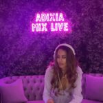 Adixia Romaniello Instagram - Je sors ce son du placard !! Je l’avais remixé il y’a 1 an Je la sors ou pas ? 💜 très chill pour écouter en voiture 😎 @iamnotrichparis @adixionrecords