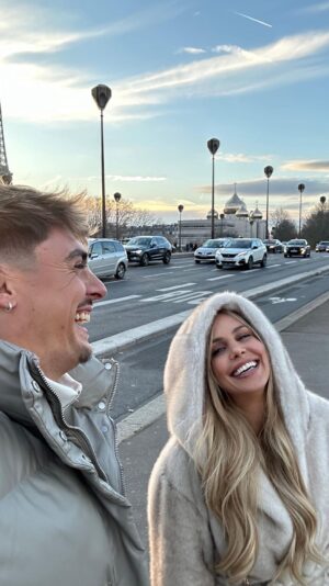 Adixia Romaniello Instagram - Il m’a foncé dessus 😠😅 @simon_feraud  fait attention !