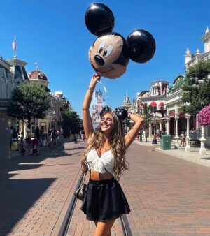 Adixia Romaniello Instagram - 