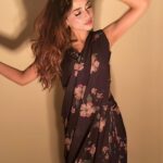 Aima Baig Instagram - Kyun unki he raah dekhay, man banwara.. ☺️