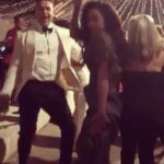 Aimee Garcia Instagram - Well @moppyoppenheimer & @officialtomellis threw a HELL of a wedding (see what I did there 😉) @dbwofficial @lesleyannbrandt @rachaeleharris @kevinmalejandro 📹: @lesliealejandro 🥂